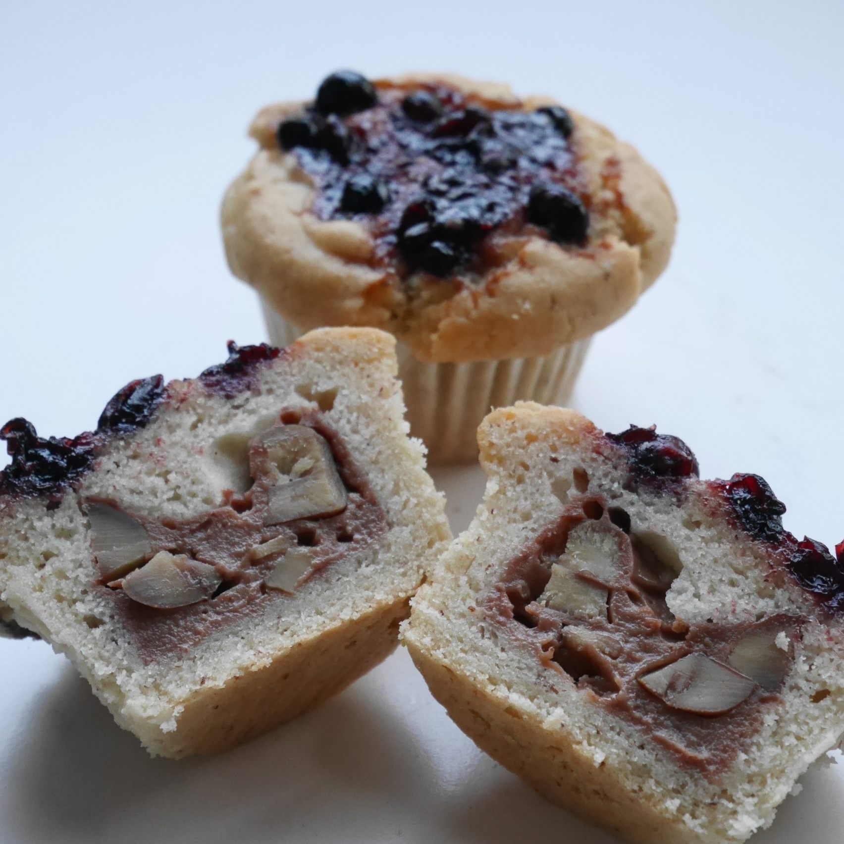 マロンソイクリームと砂糖不使用カシススプレッドのマフィン