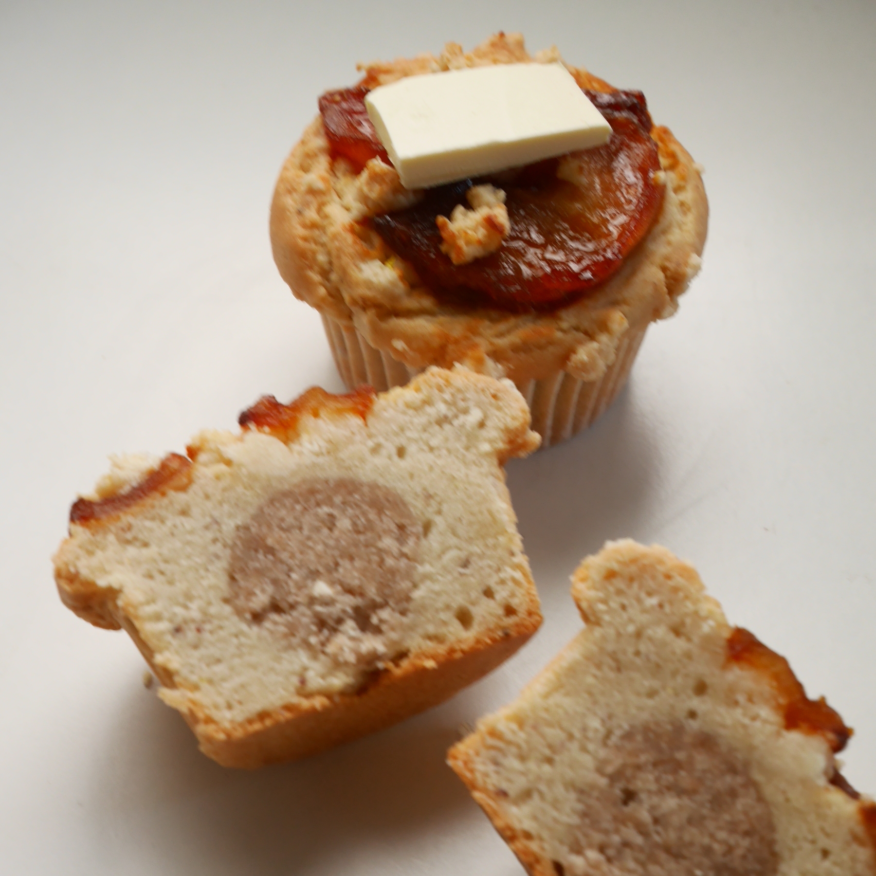 シナモンアーモンドクリーム入りりんごマフィン~プラントベースバタートッピング~※シナモン・りんご使用